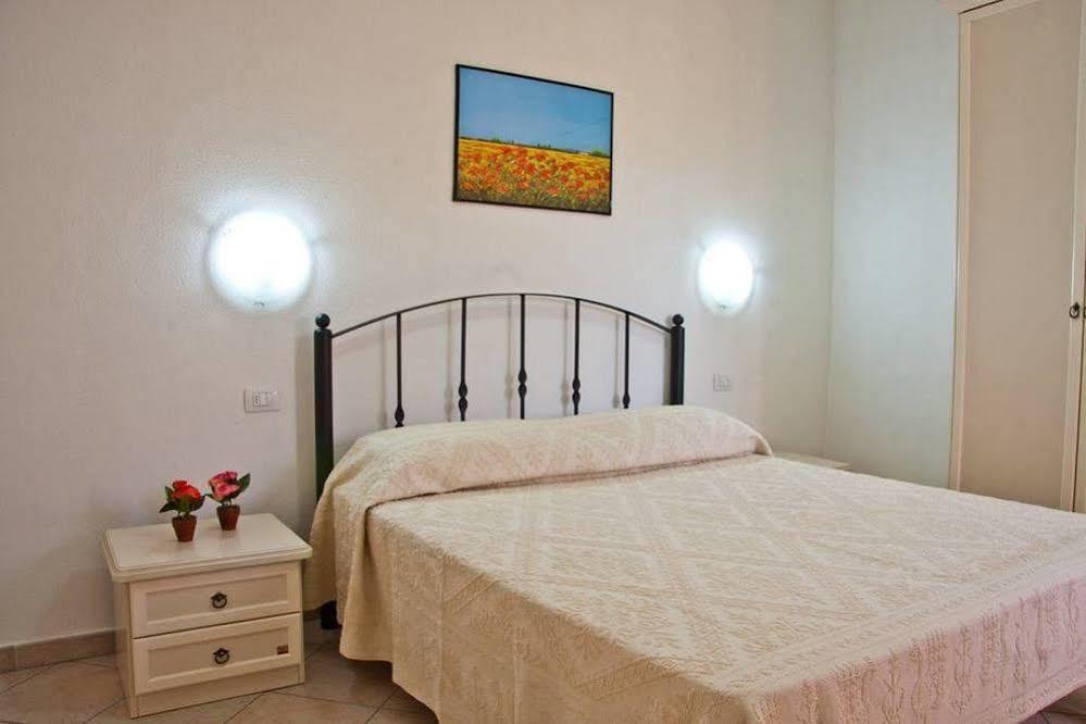 Residence Sardegnasummer Li Mori Budoni Exterior photo